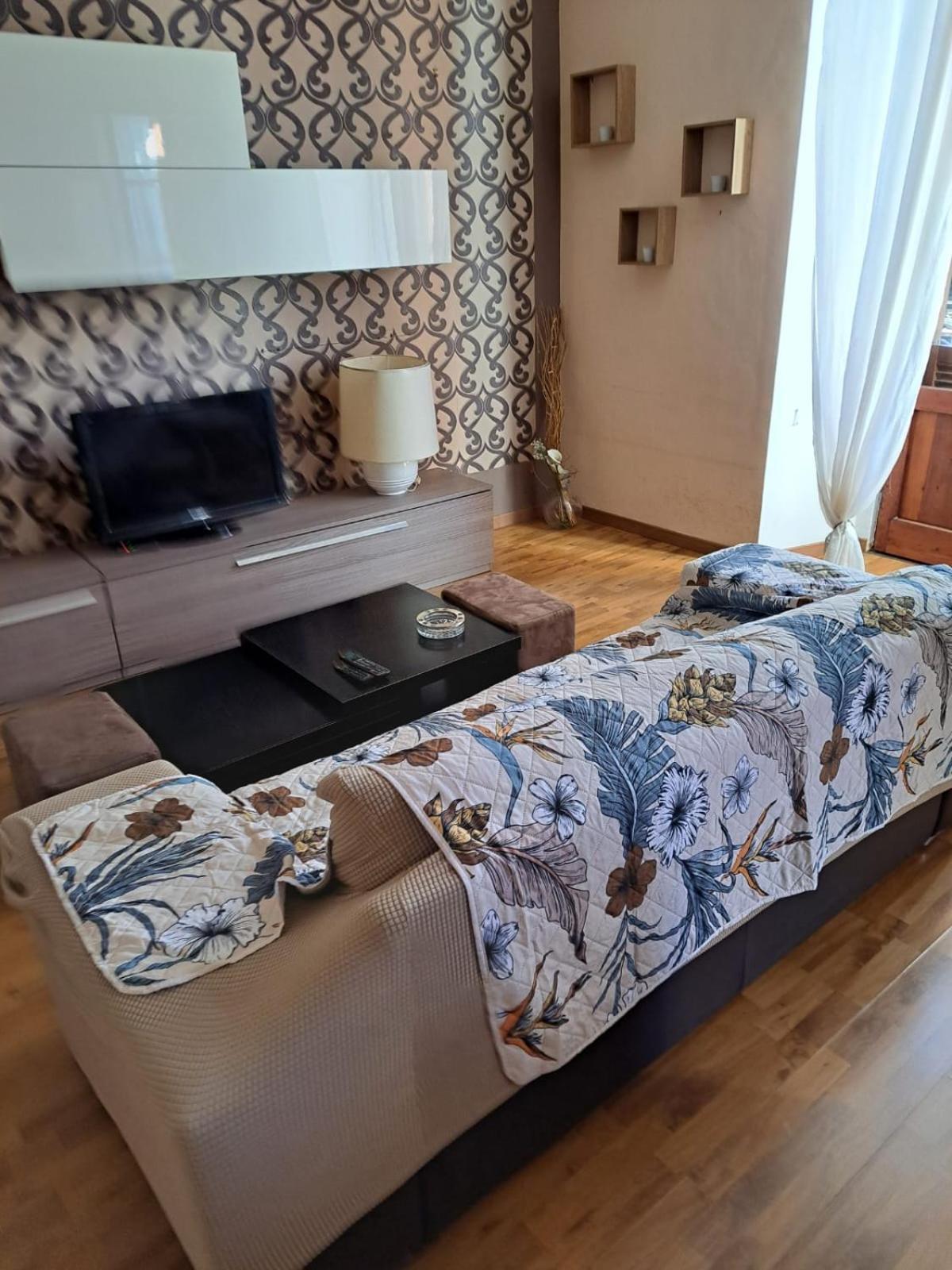 Appartamento Eleonora Sulmona Ngoại thất bức ảnh